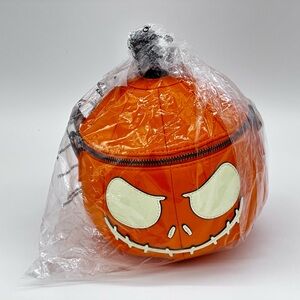 NEW!! EXCLUSIVE DROP: Loungefly Pumpkin Jack Glow in the Dark Crossbody Bag